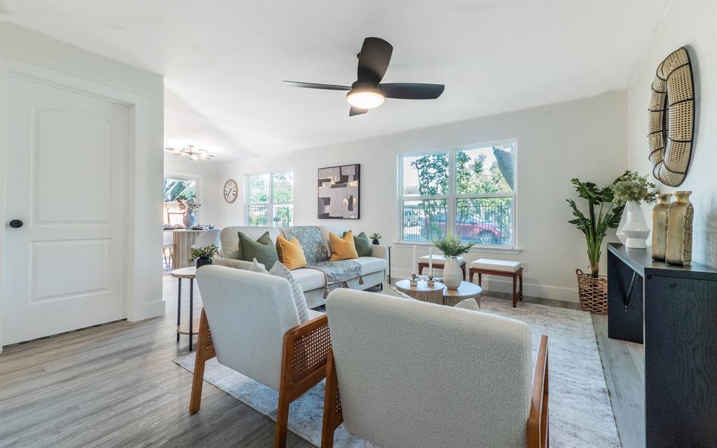 Foto principal - 6103 Wing Feather Dr