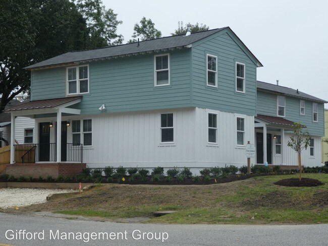 Foto del edificio - 3302 Holly Rd