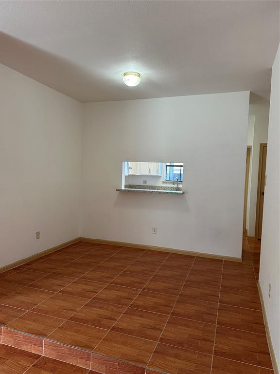 Foto del edificio - 3150 Walnut Bend Ln