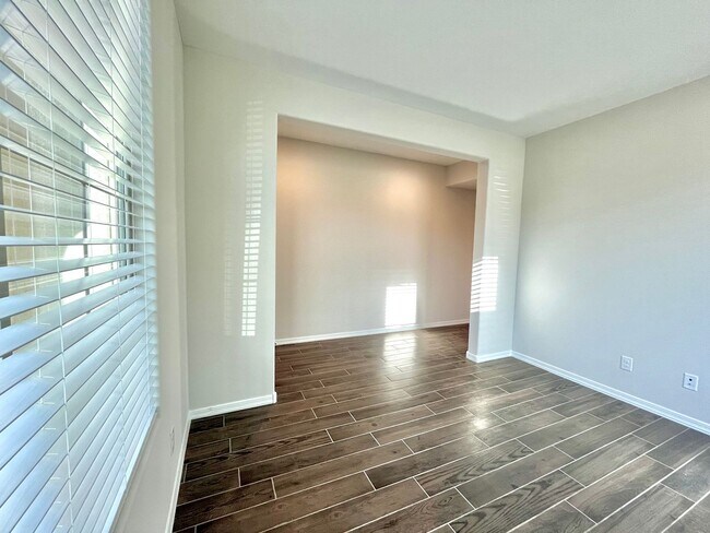 Building Photo - Available October 1st - Tenant Occupied - ...