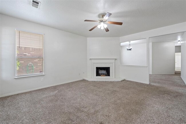 Building Photo - 2919 Blue Dawn Dr