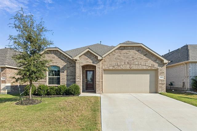 Primary Photo - 1701 Lake Grove Dr