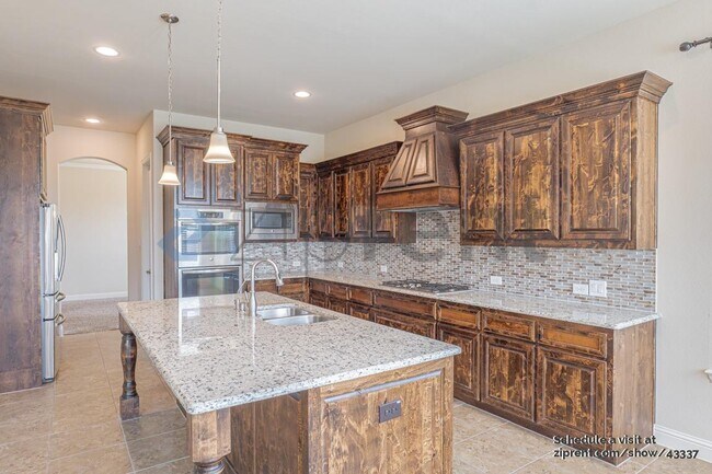 Foto del edificio - 232 Whitewing Ln