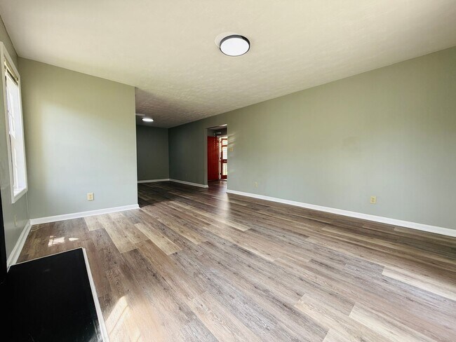 Foto del edificio - 6709 Preston Woods Unit 8~ Newly Renovated...