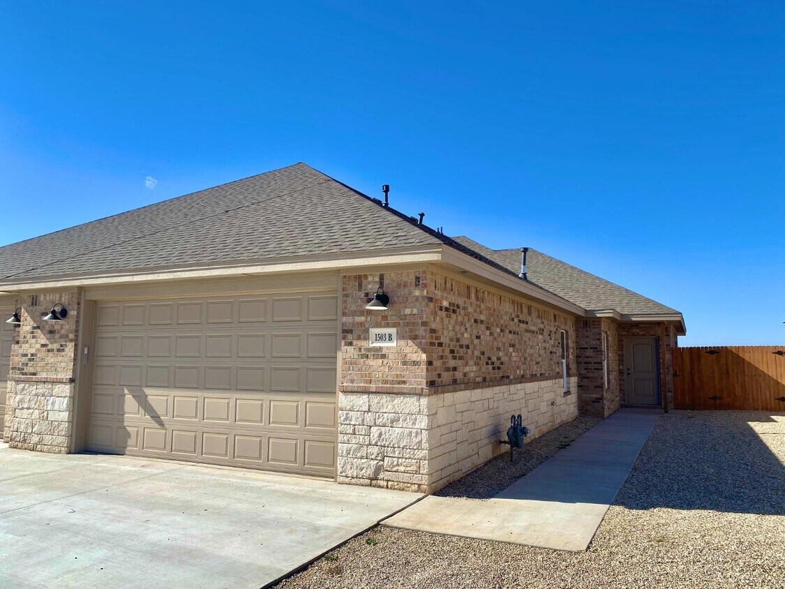 Primary Photo - 1503 Avenue O