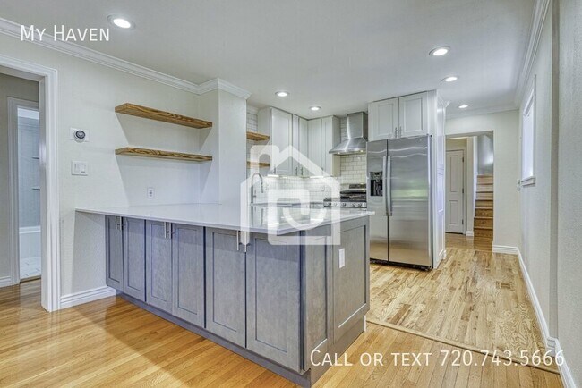 Foto del edificio - 2624 Irving St