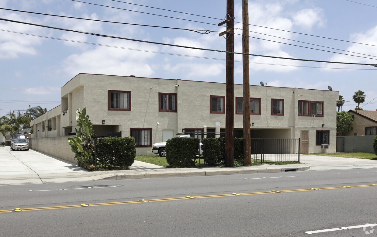 Building Photo - 408 S East St