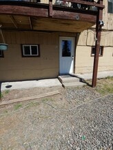 Building Photo - 520 Doty St