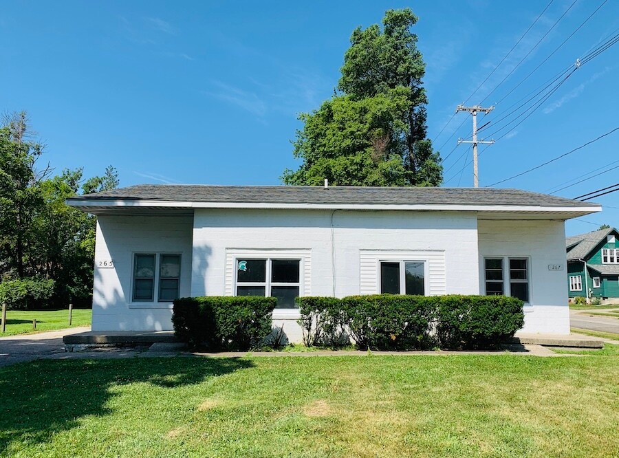 Primary Photo - 267 Stoddard Ave