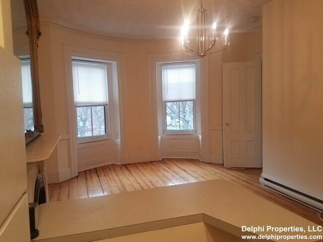 Building Photo - 558 Massachusetts Ave