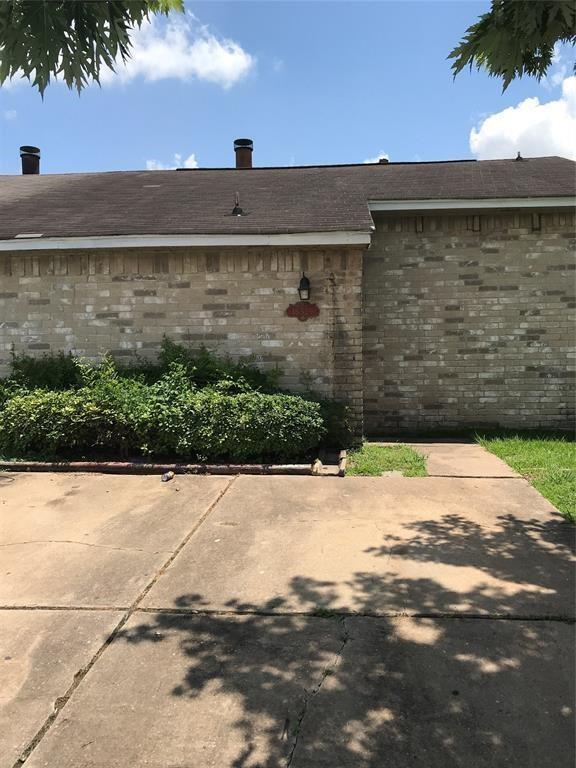 Primary Photo - 16529 Gold Ridge Ln