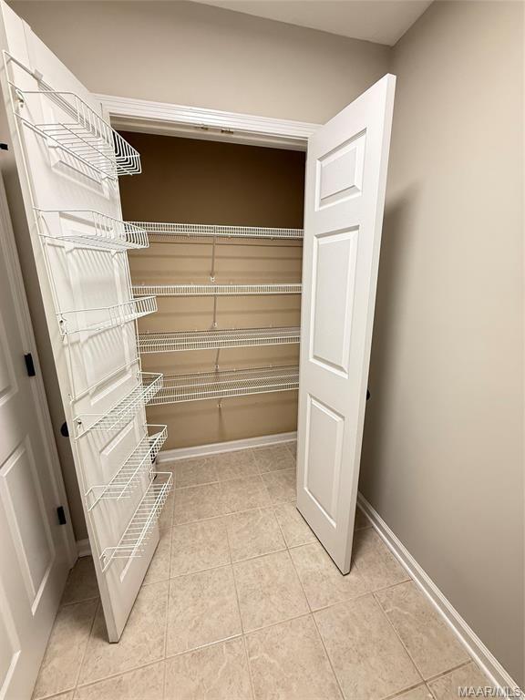 Foto del edificio - 614 Lorena Ct