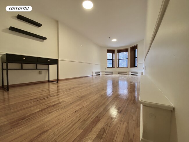 Building Photo - 265 Jefferson Ave