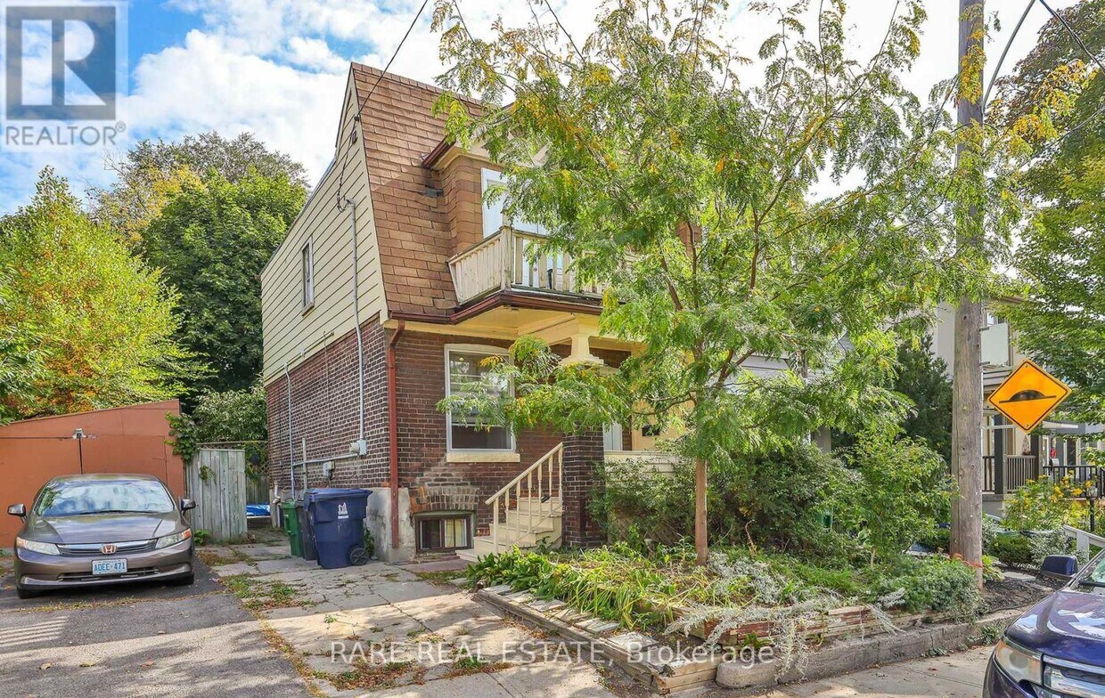 Primary Photo - 125 Drayton Ave