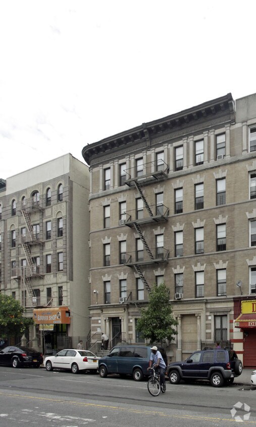 Foto del edificio - 641 E 169th St