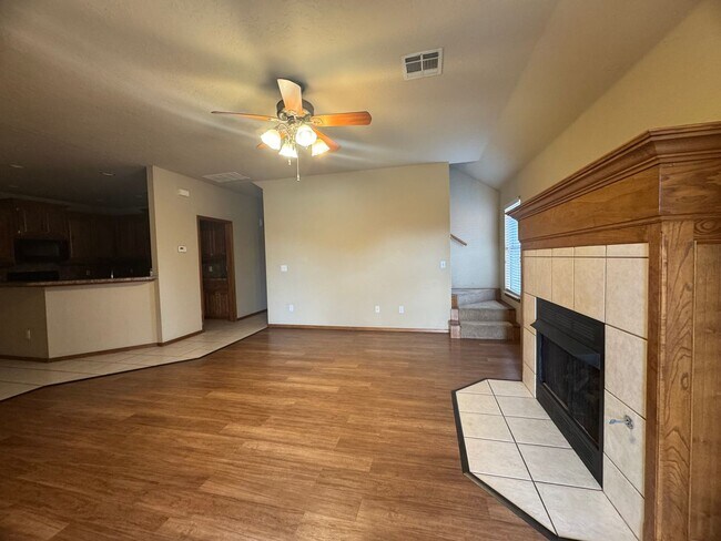 Foto del edificio - Great duplex for rent in Moore!