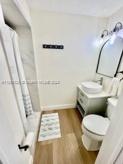 Building Photo - 4137 Bougainvilla Dr
