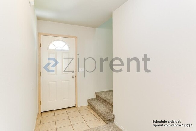 Building Photo - 936 24th St NE
