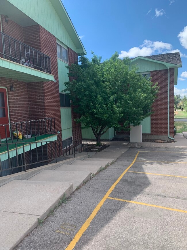 Off-street reserved parking - 875 N 15th St