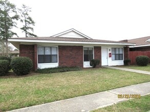 Building Photo - 251 Rast St