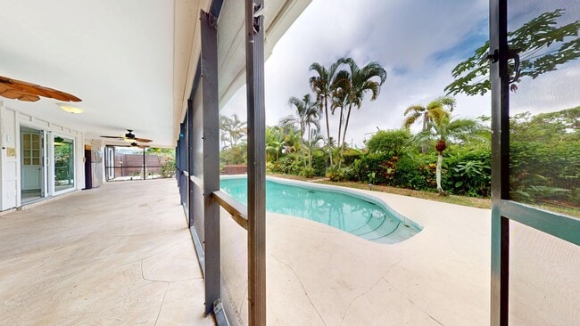 Building Photo - 3BR/ 3BA Pool Home   *Near Burns Rd Aquatic Center & Park * No HOA * 12+ Month Lease Options Avai...