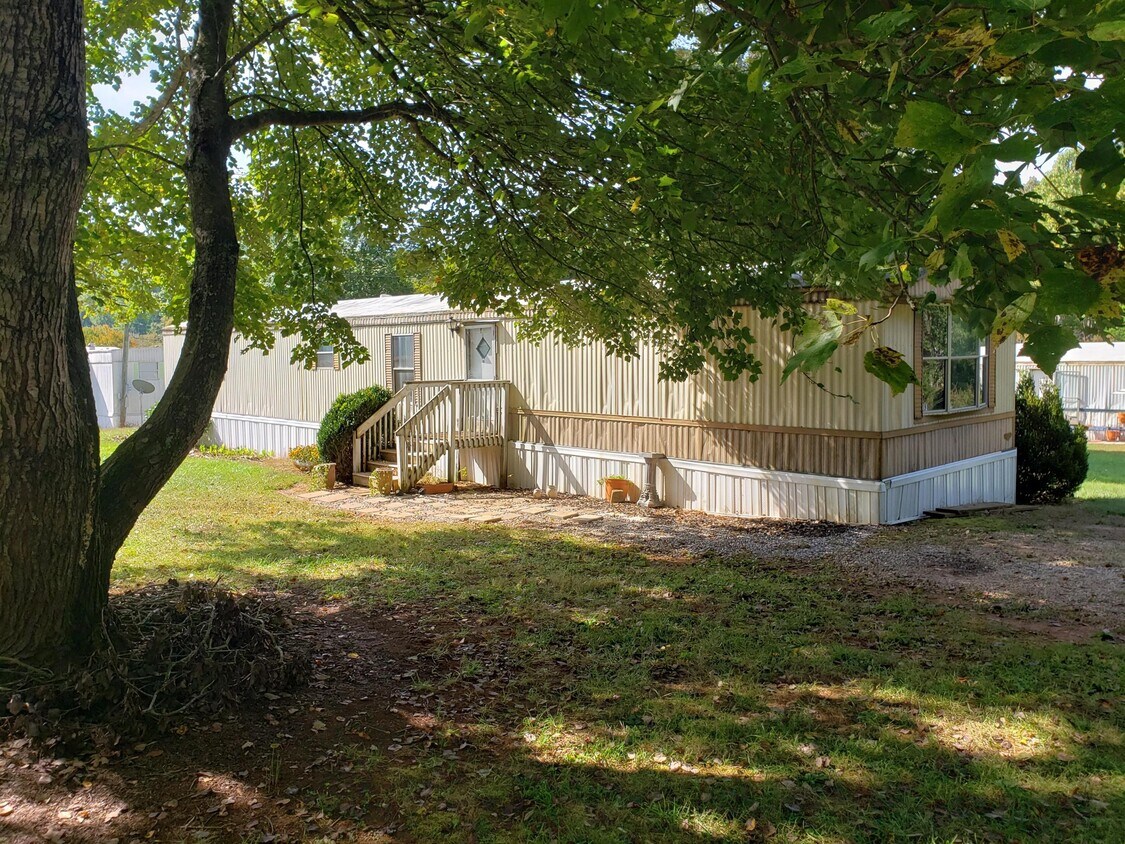 291 Iotla Valley Park Rd, Franklin, NC 28734 House Rental in Franklin