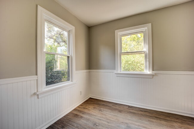 Foto del edificio - 2101 S V St