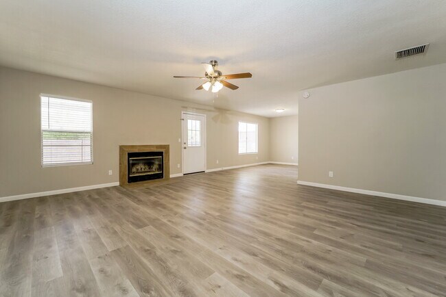 Building Photo - 7059 S Camino Libertad