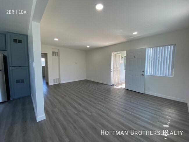 Foto del edificio - 6159 Coldwater Canyon Ave