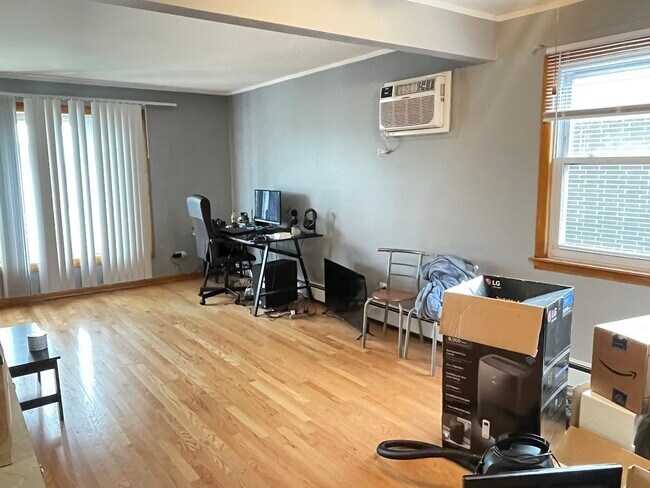 Foto del edificio - 11255 S Roberts Rd
