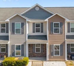 Building Photo - 504 Cider Hill Rd