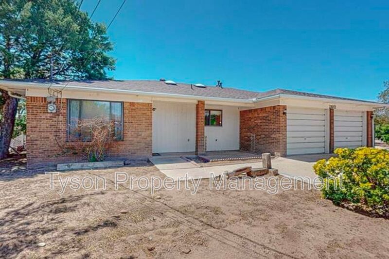 Primary Photo - 2102 Anthony Pl SW
