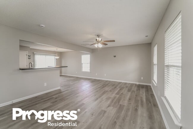 Building Photo - 10425 Katie Creek Ct