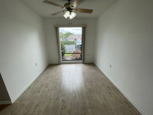 Foto del edificio - ANNUAL RENTAL - 2/2 CONDO IN ABBEY AT BERKSHIRE VILLAGE