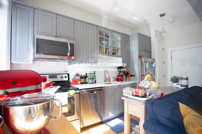Foto del edificio - 637 Tremont St