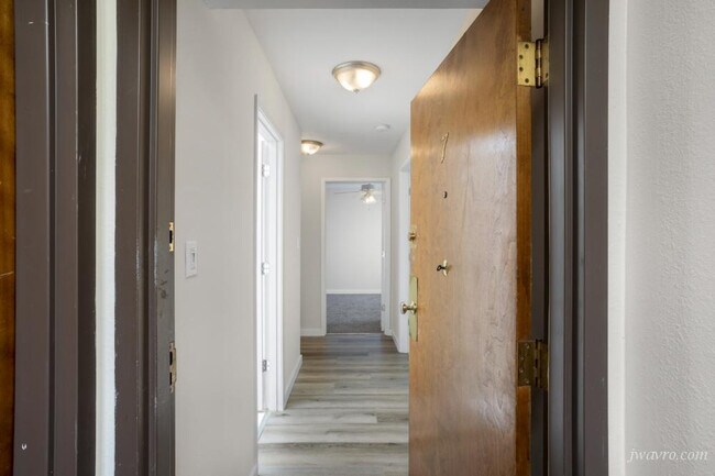 Building Photo - 1157 Valencia St