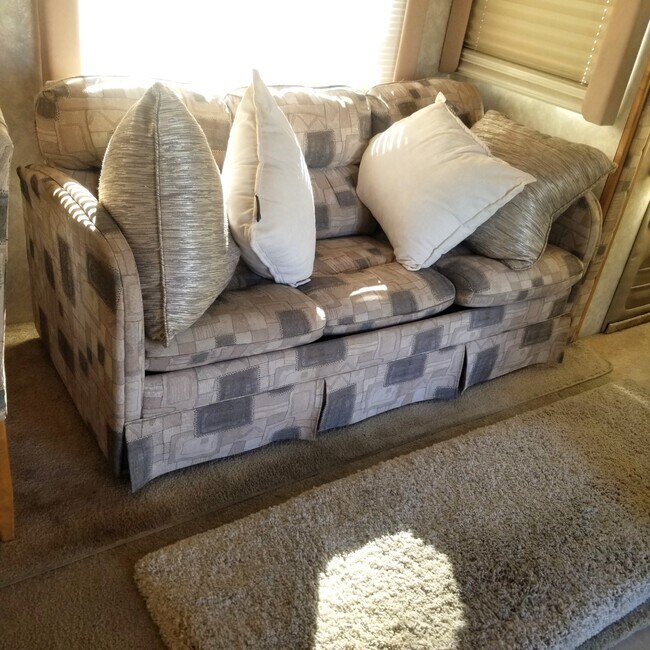 Foto del edificio - 218 W Carson St