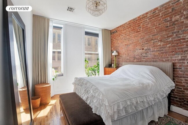 Building Photo - 63 Lispenard St