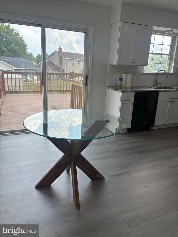 Foto del edificio - 838 Insley Cir