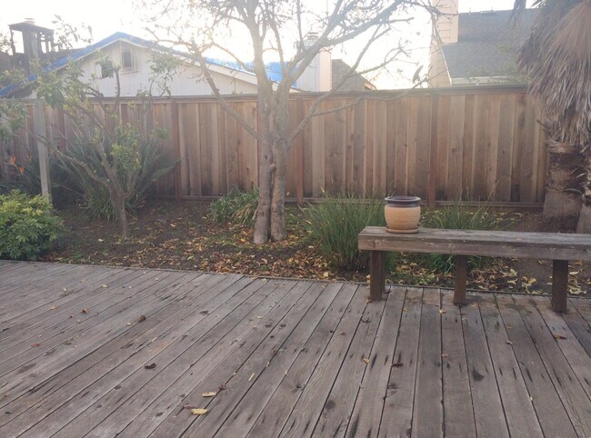 Foto del edificio - 625 Sheffield Road - Move In Special - 30%...