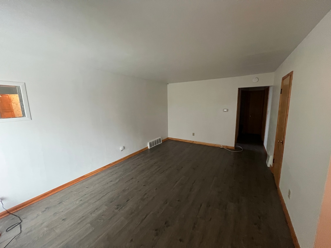 Foto del edificio - 9419 Behrwald Ave