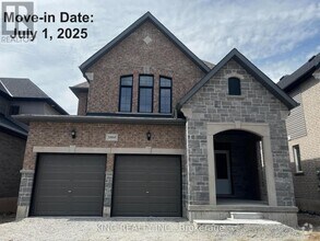 Building Photo - 3008 Sierra Dr