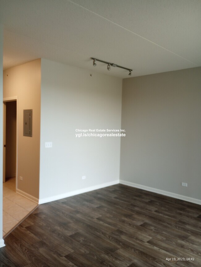 Foto del edificio - 2825 Easton St