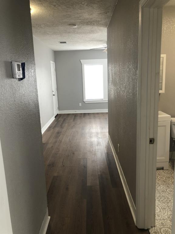 Foto del edificio - 220 Milby St