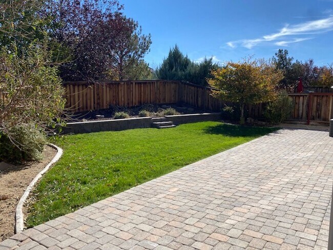 Building Photo - Move In Special! Beautiful 4 Bedroom Home