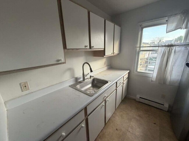 Foto del edificio - 703 Garfield Ave