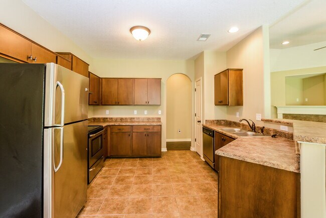 Foto del edificio - 5009 Forest Oasis Ln
