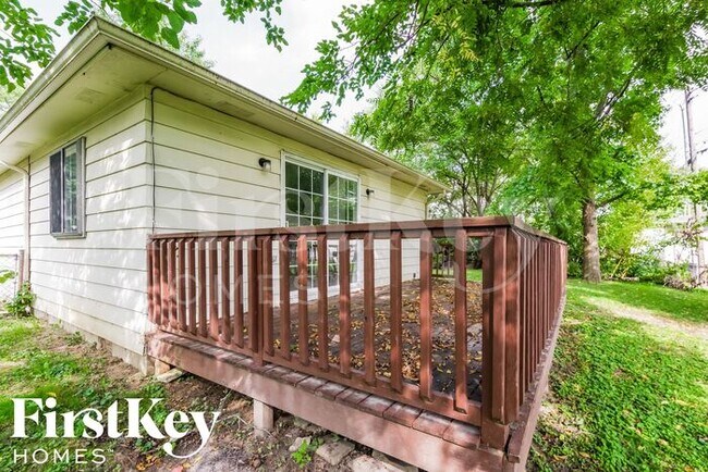 Building Photo - 38 Crestview Dr