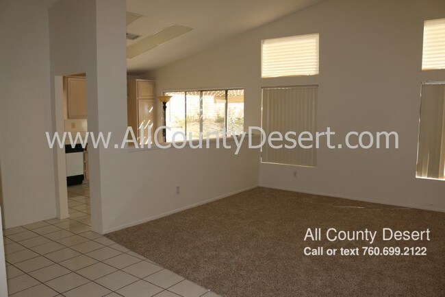 Building Photo - 65901 Avenida Barona