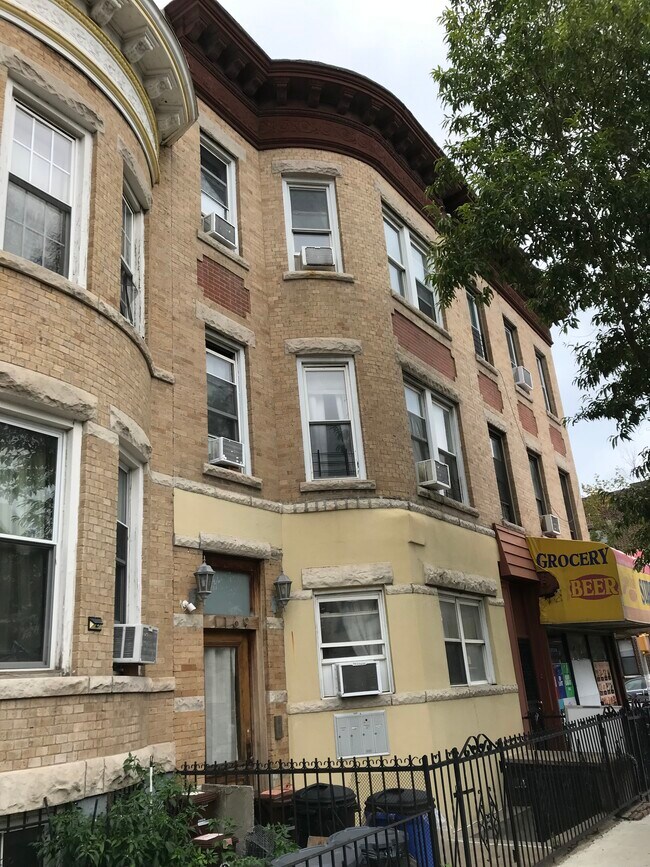Building Photo - 1169 38th Street